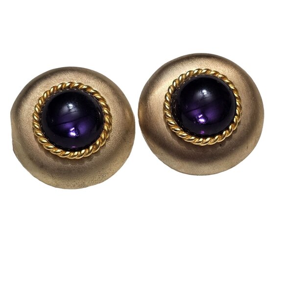 Vintage Gold-Tone Clip-On Button Earrings Purple Cabochon Gripoix Glass Stone - Picture 1 of 4